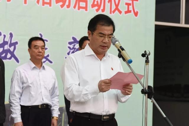 让行斑马线，是礼更是法！漳州公交司机承诺做礼让表率！-8.jpg