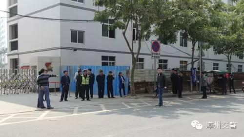 想当孩子们心中的&#34;超人蜀黍&#34;？漳州交警得守住这三个关卡-4.jpg