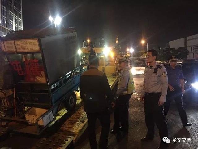 龙文交警冬季道路交通安全大整治“百日行动”进行中……-14.jpg