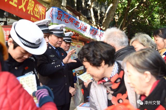 1月10日，天气有点冷，但这里热火朝天！-2.jpg