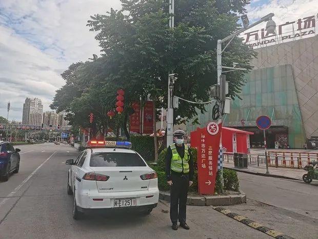 这个春节，漳州路面这些交警居然被拍得这么帅！-14.jpg