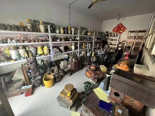 68岁上海老太太足浴店1年“消费”300万，女儿质疑：激活荷尔蒙？-13.jpg