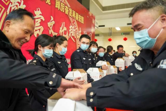 精彩！漳州交警除了保障道路安全畅通，还有这些“绝活”！-15.jpg