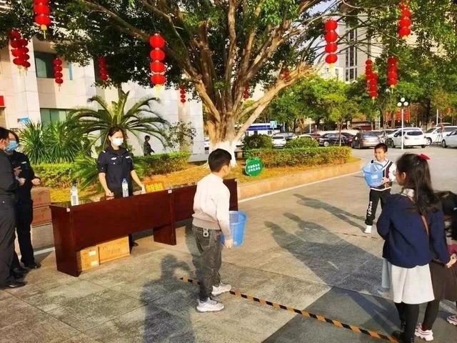 精彩！漳州交警除了保障道路安全畅通，还有这些“绝活”！-29.jpg