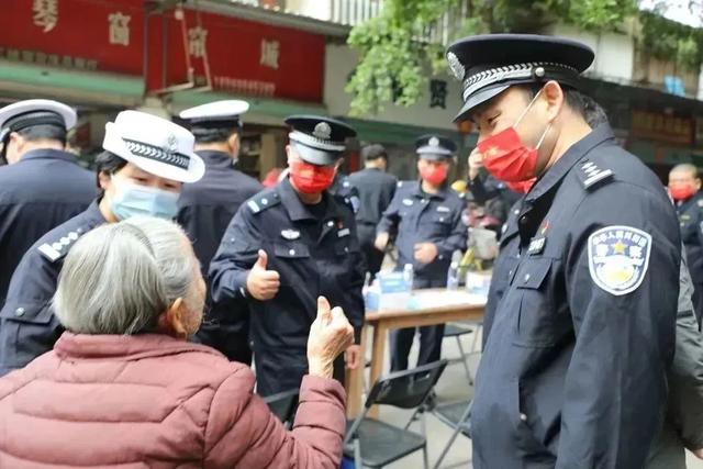 请您体验“酒驾”的感觉！漳州交警与镇政府联合开展农村宣传活动！-12.jpg