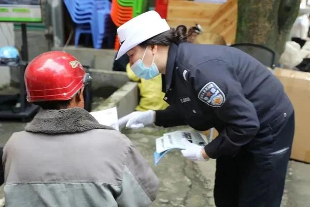 请您体验“酒驾”的感觉！漳州交警与镇政府联合开展农村宣传活动！-17.jpg