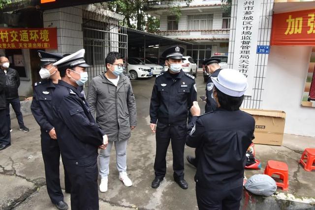 请您体验“酒驾”的感觉！漳州交警与镇政府联合开展农村宣传活动！-7.jpg