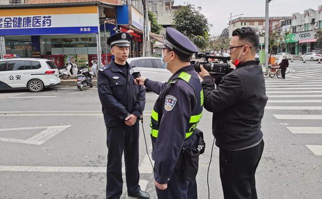请您体验“酒驾”的感觉！漳州交警与镇政府联合开展农村宣传活动！-24.jpg