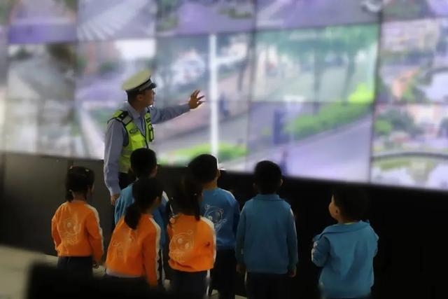 漳州交警开放警营，邀您共享交通文明！-7.jpg