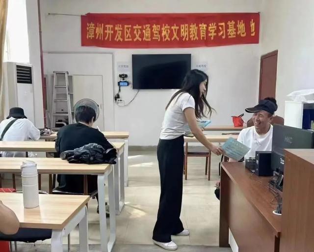 漳州暑假“学车热”， 交警驾校“送安全”！【五个一进驾校】-21.jpg