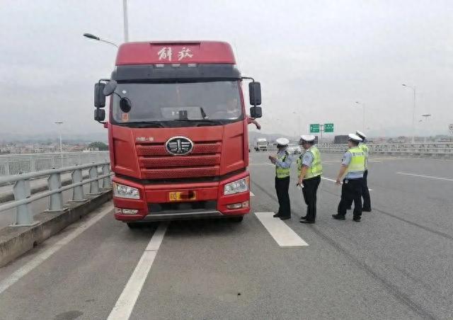 漳州交警严查超载，防止货车变“祸”车！曝光一批超载车辆|区域联合整治-8.jpg